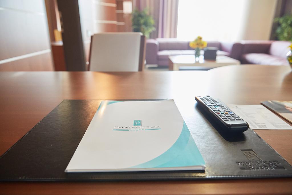 Premier Palace Spa Hotel Bukareszt Zewnętrze zdjęcie A room directory